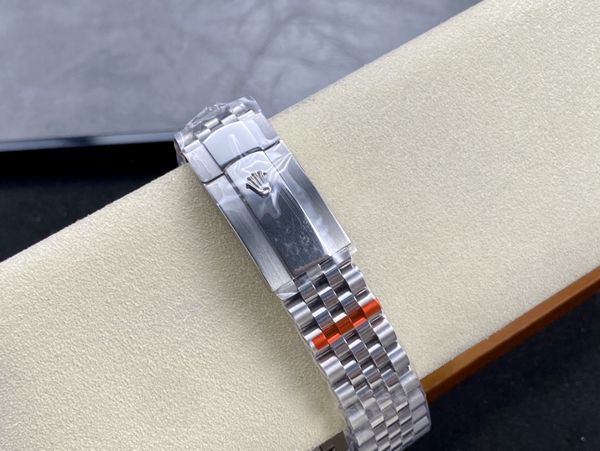 激安ロレックス着用イメージ